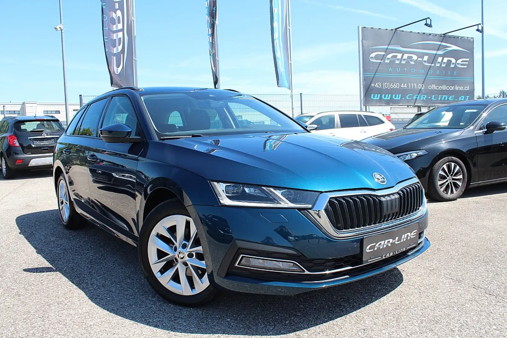 Skoda Octavia Combi 2.0 TDI AUT First Edition ACC LED Ambient... Blau - 1