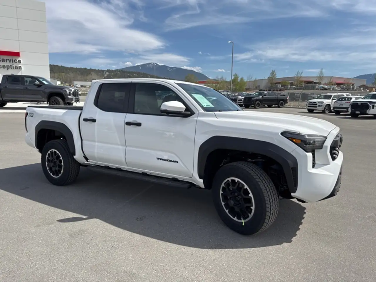 Toyota Tacoma снимка Toyota Tacoma