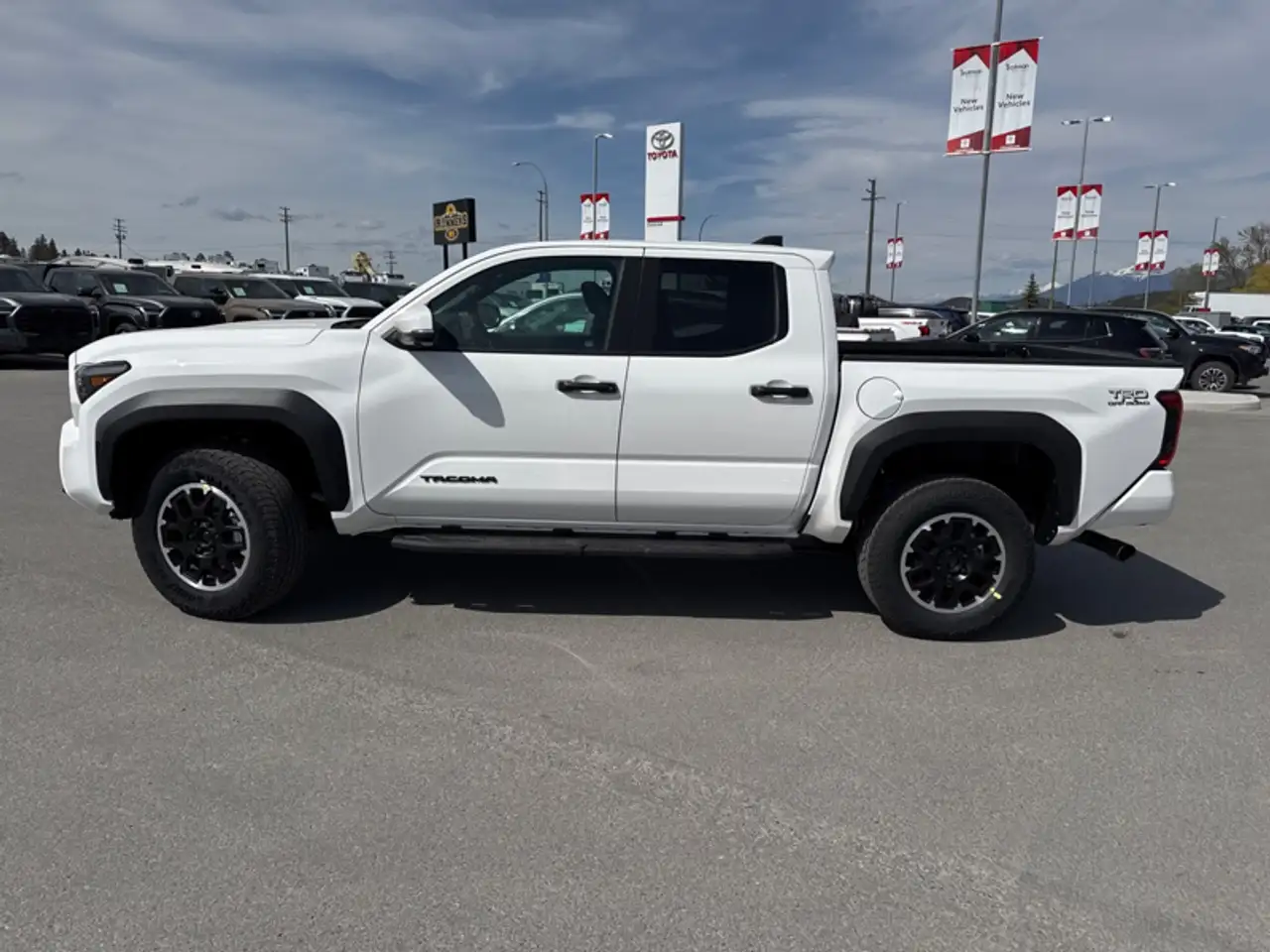 Toyota Tacoma снимка Toyota Tacoma