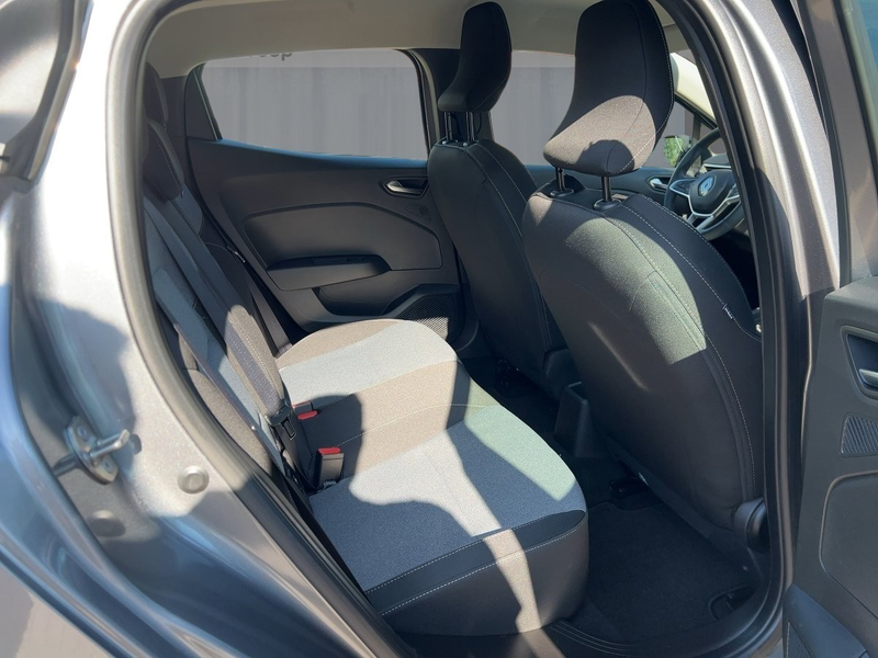 Renault Clio EVOLUTION TCe 90 Apple CarPlay PDC KLIMA BT — photo 9
