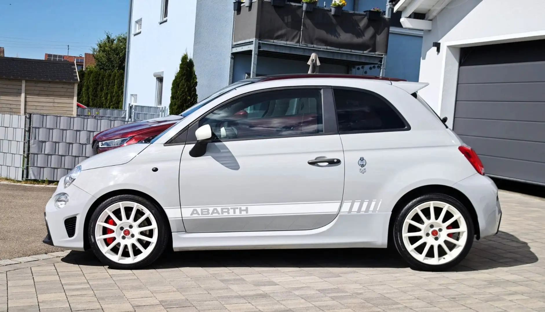 Abarth 695 595 esseesse 70th Akrapovic Brembo Beats Tuning! Grau - 2