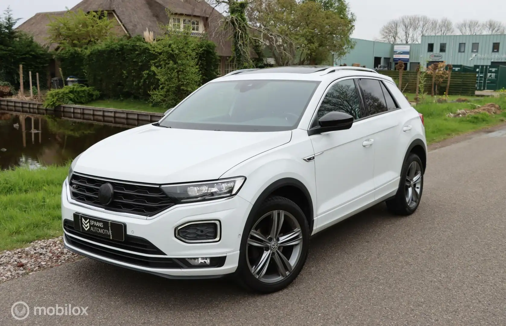 Volkswagen T-Roc 1.5 TSI R-Line / Navi / Pano / Beats audio Blanc - 1