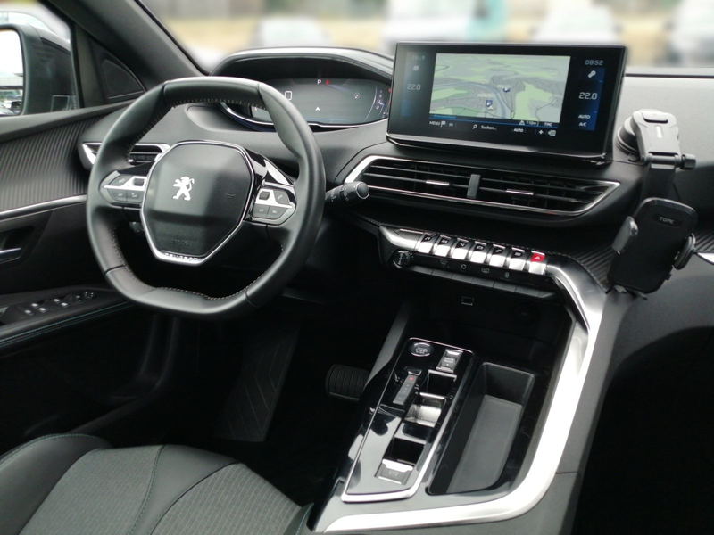 Peugeot 5008 1.5 HDI Automatik / 7-Sitze, Navi, RFK, LED — photo 8