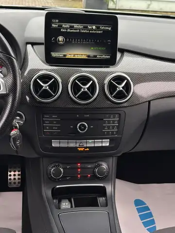 Mercedes-Benz B Class view 14