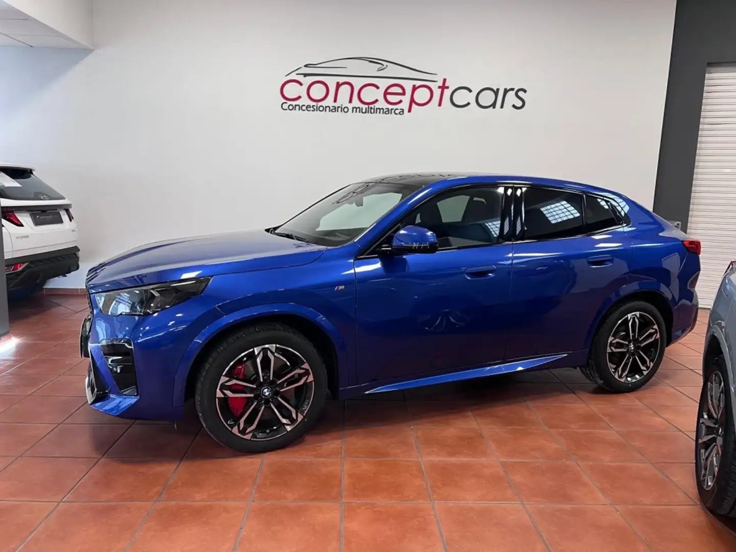 BMW X2 xDrive 20dA M Sport Pro Azul - 2