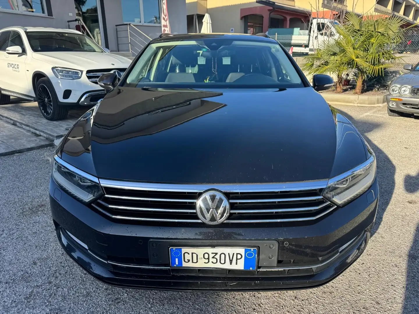 Volkswagen Passat Passat Variant 2.0 TDI DSG Business BlueMotion Tec Schwarz - 2