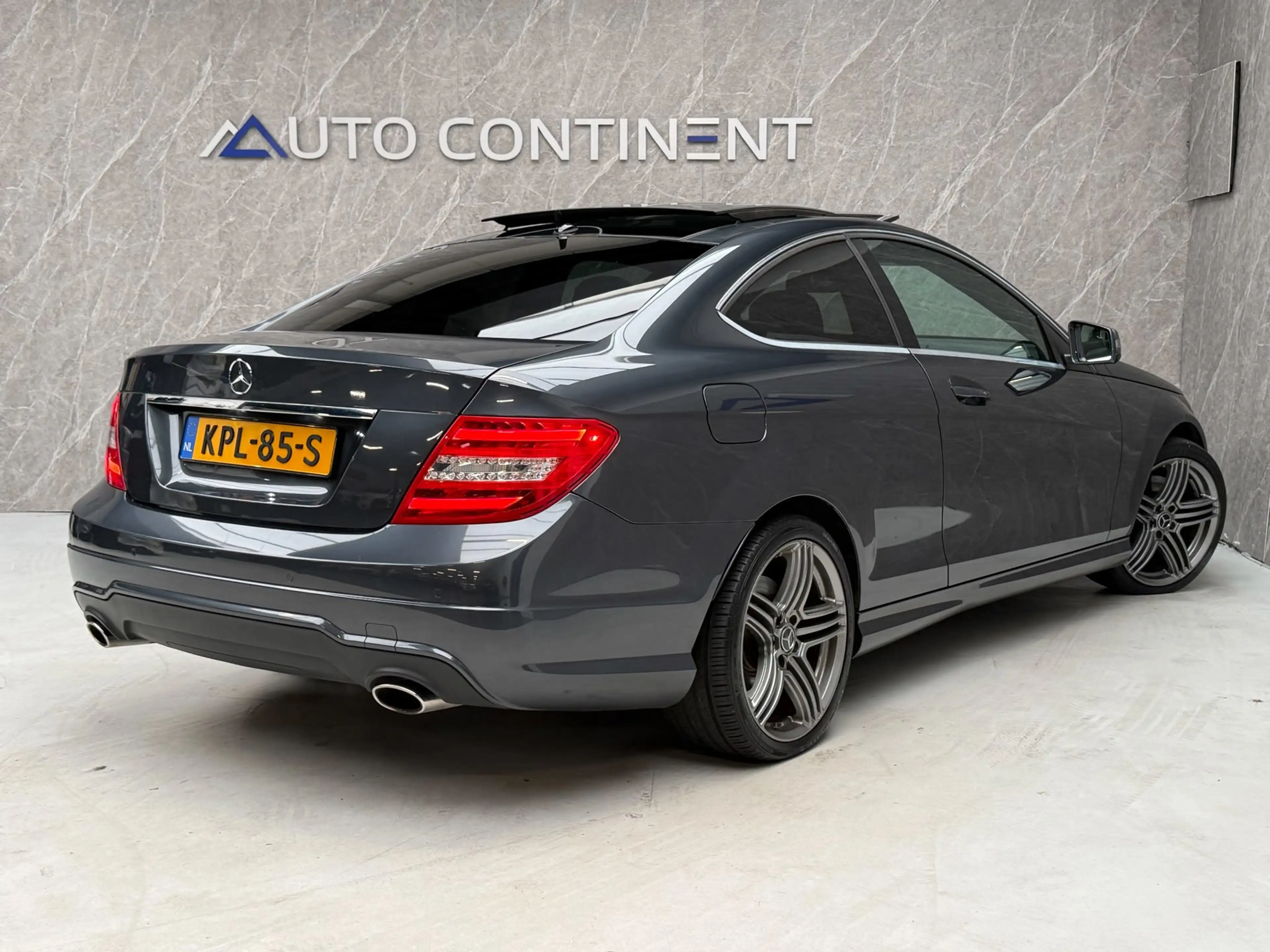 Mercedes-Benz C 350 Coupé Edition 1 306 PK / Panorama — photo 2
