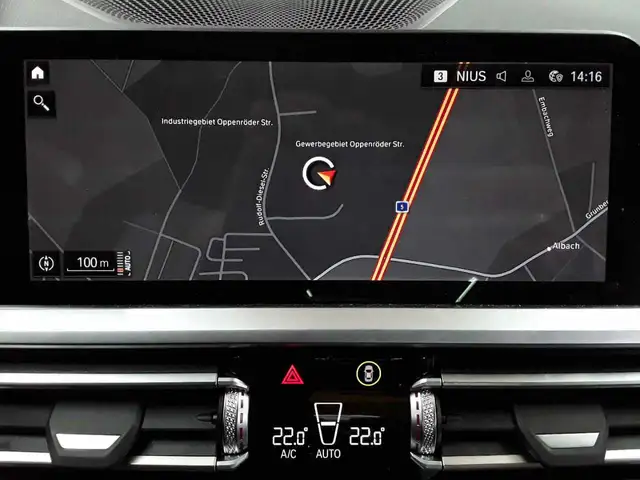 BMW 3 Series view 12