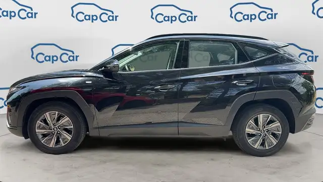 Hyundai Tucson view 2
