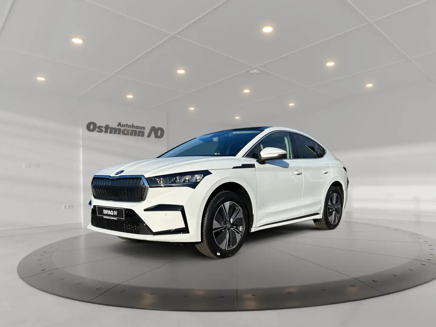 Skoda Enyaq Coupé 60 Clever *ACC*PANO*NAVI*RFK*LED* Weiß - 2