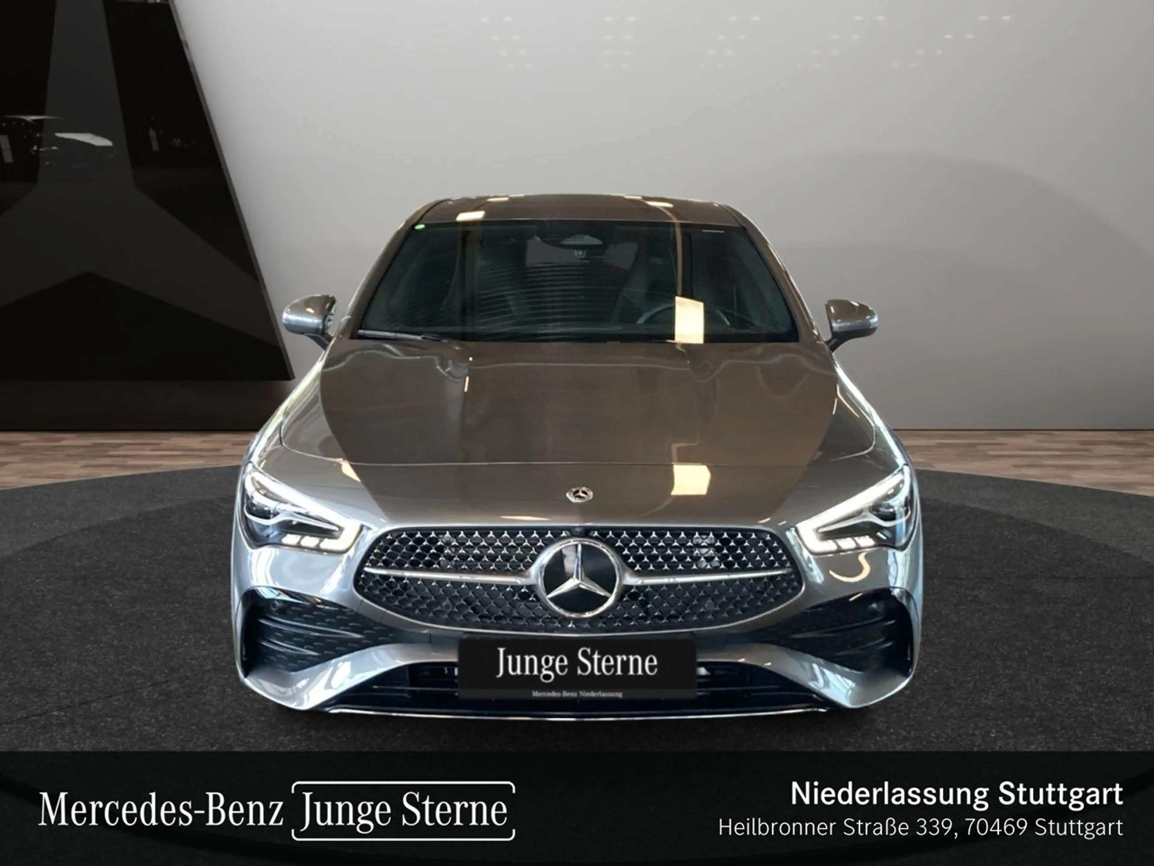 Mercedes-Benz CLA 200 AMG+LED+KAMERA+KEYLESS+7G — photo 3