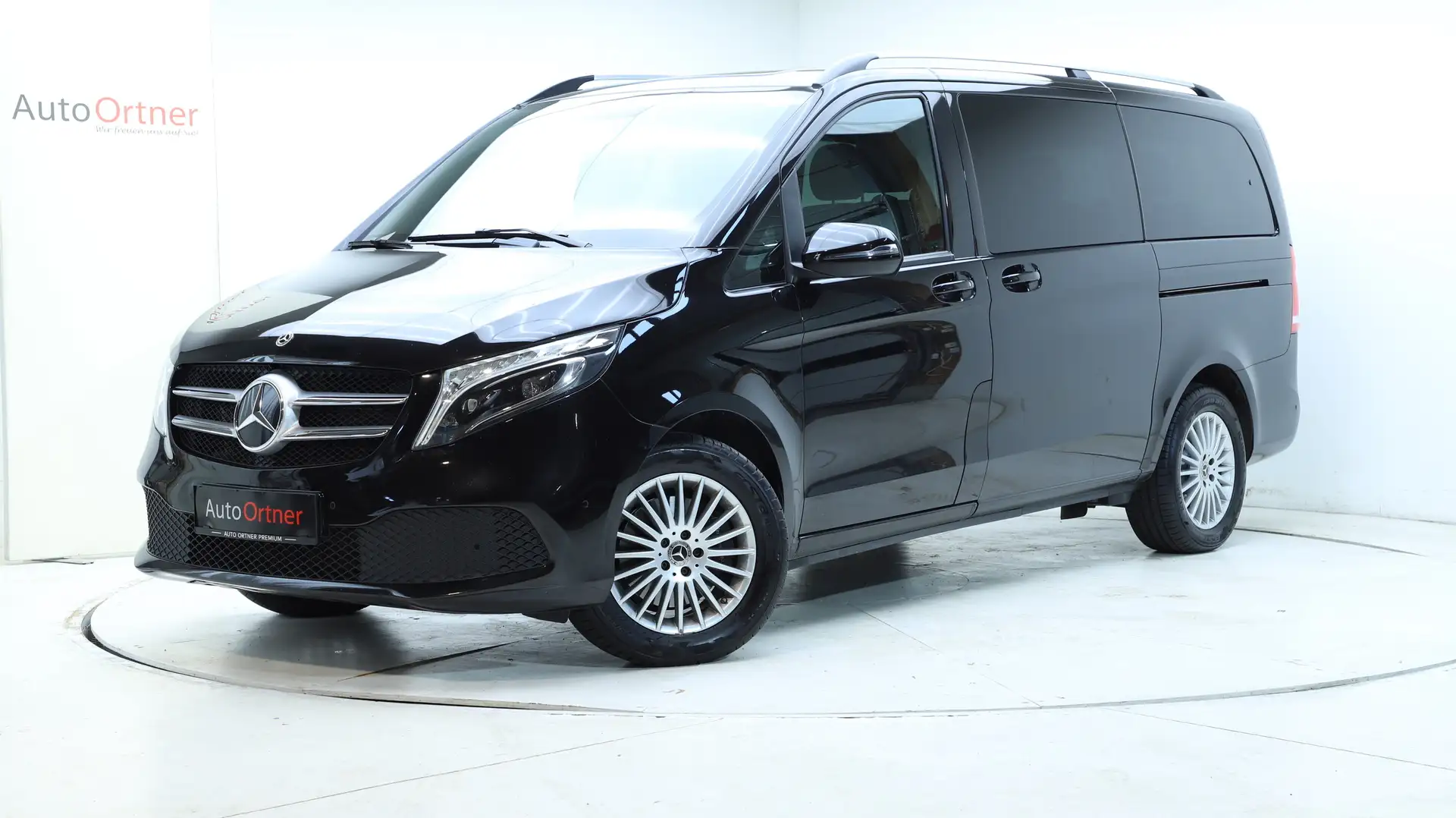 Mercedes-Benz V 250 d 4MATIC lang Leder+Navi+Cam+AHV Schwarz - 1