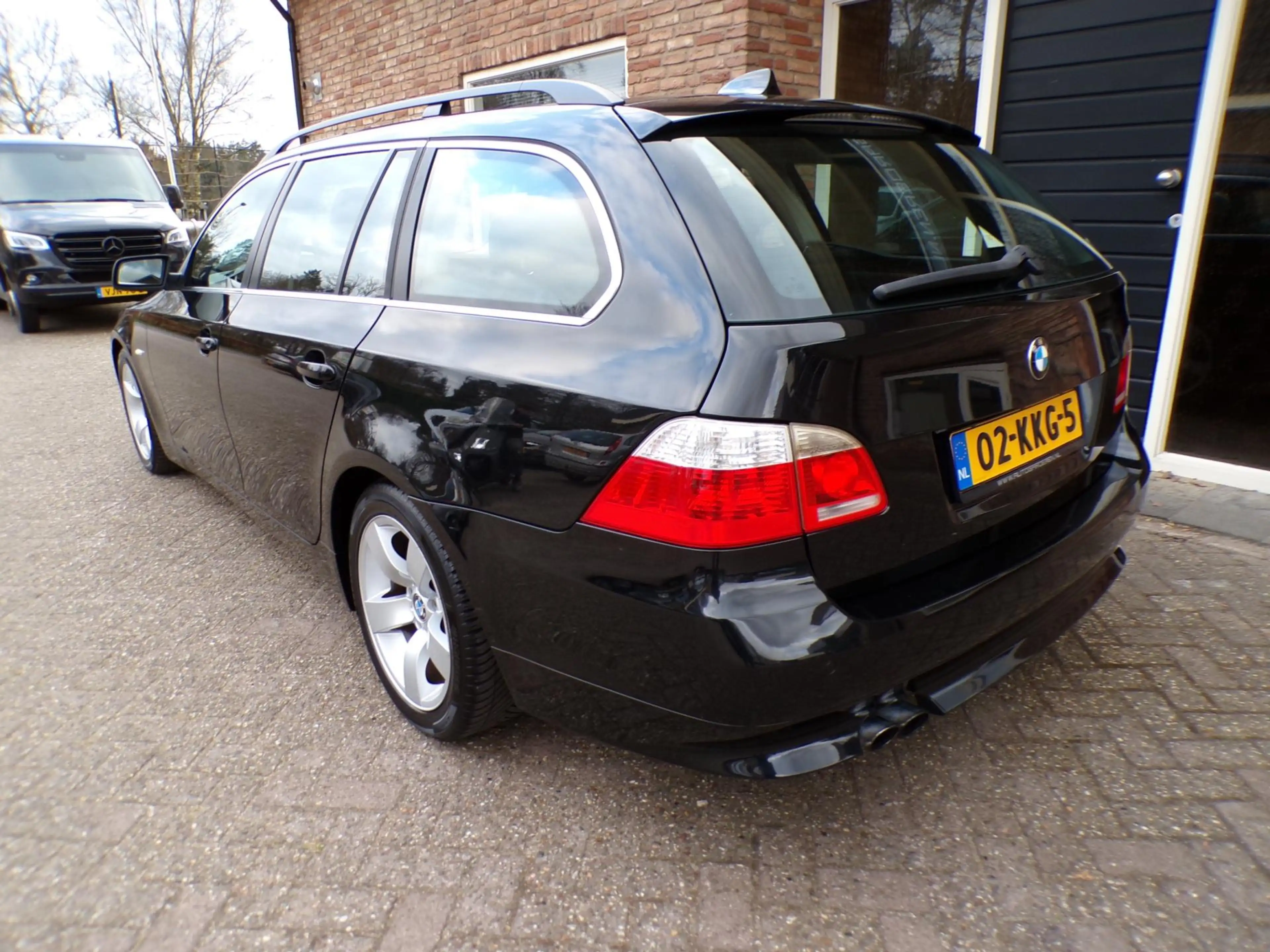 BMW 525 5-serie Touring 525i Automaat / Leder / Navi / Hea — photo 3