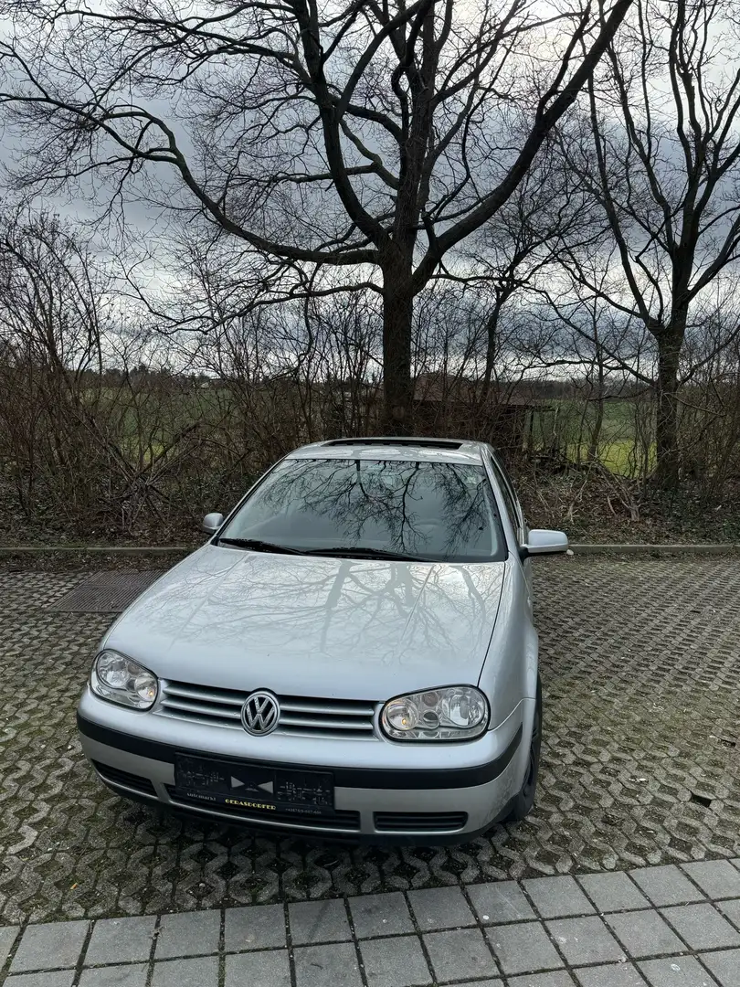 Volkswagen Golf 1.4 Silber - 2