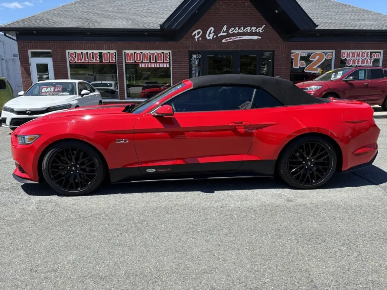 Ford Mustang снимка Ford Mustang