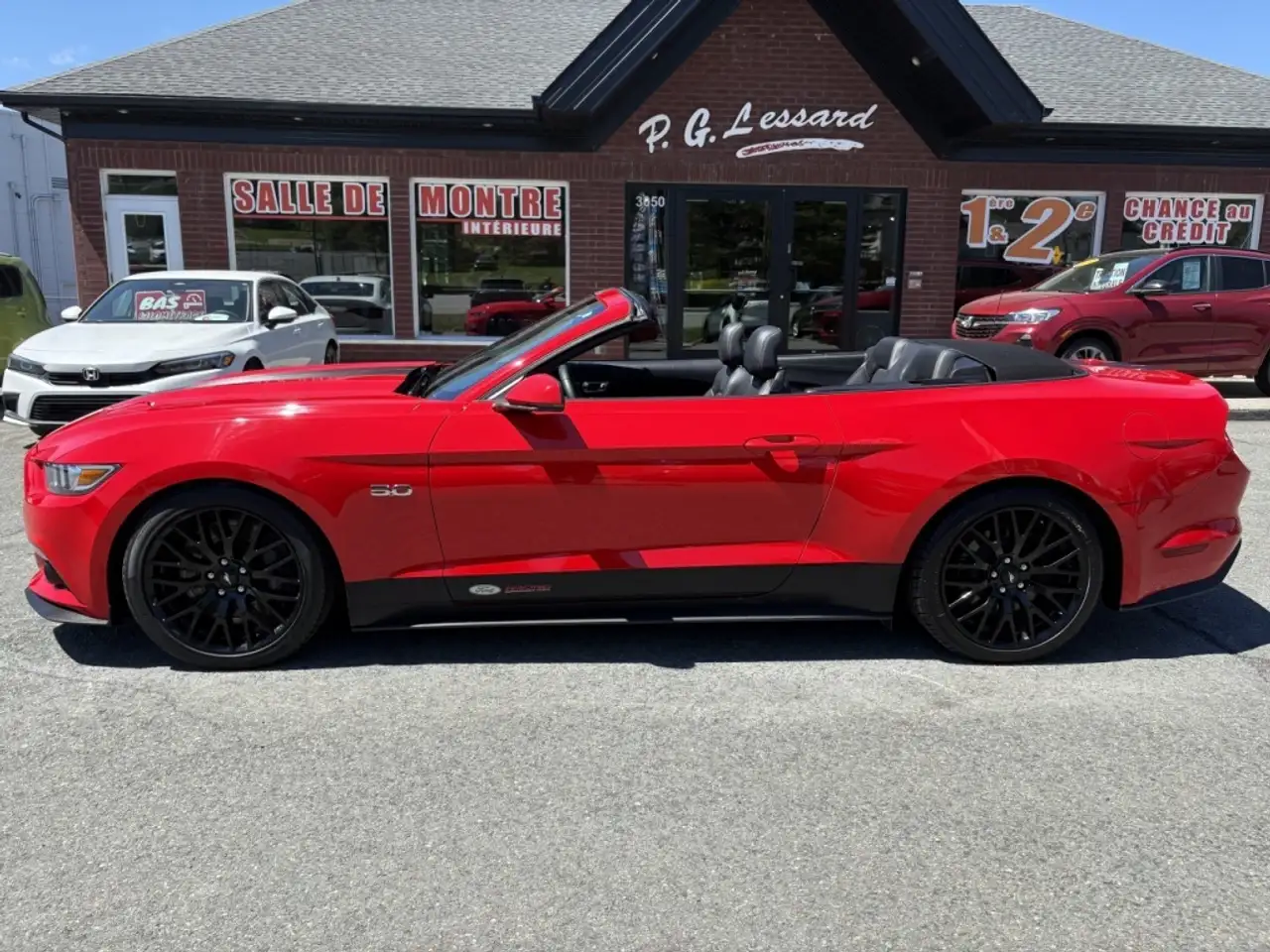 Ford Mustang снимка Ford Mustang