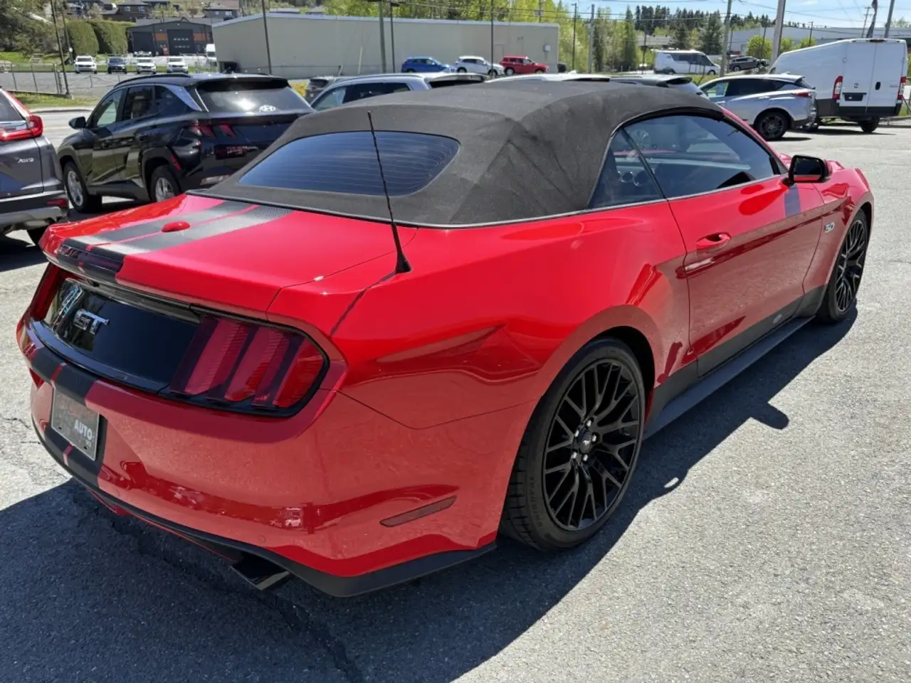 Ford Mustang снимка Ford Mustang