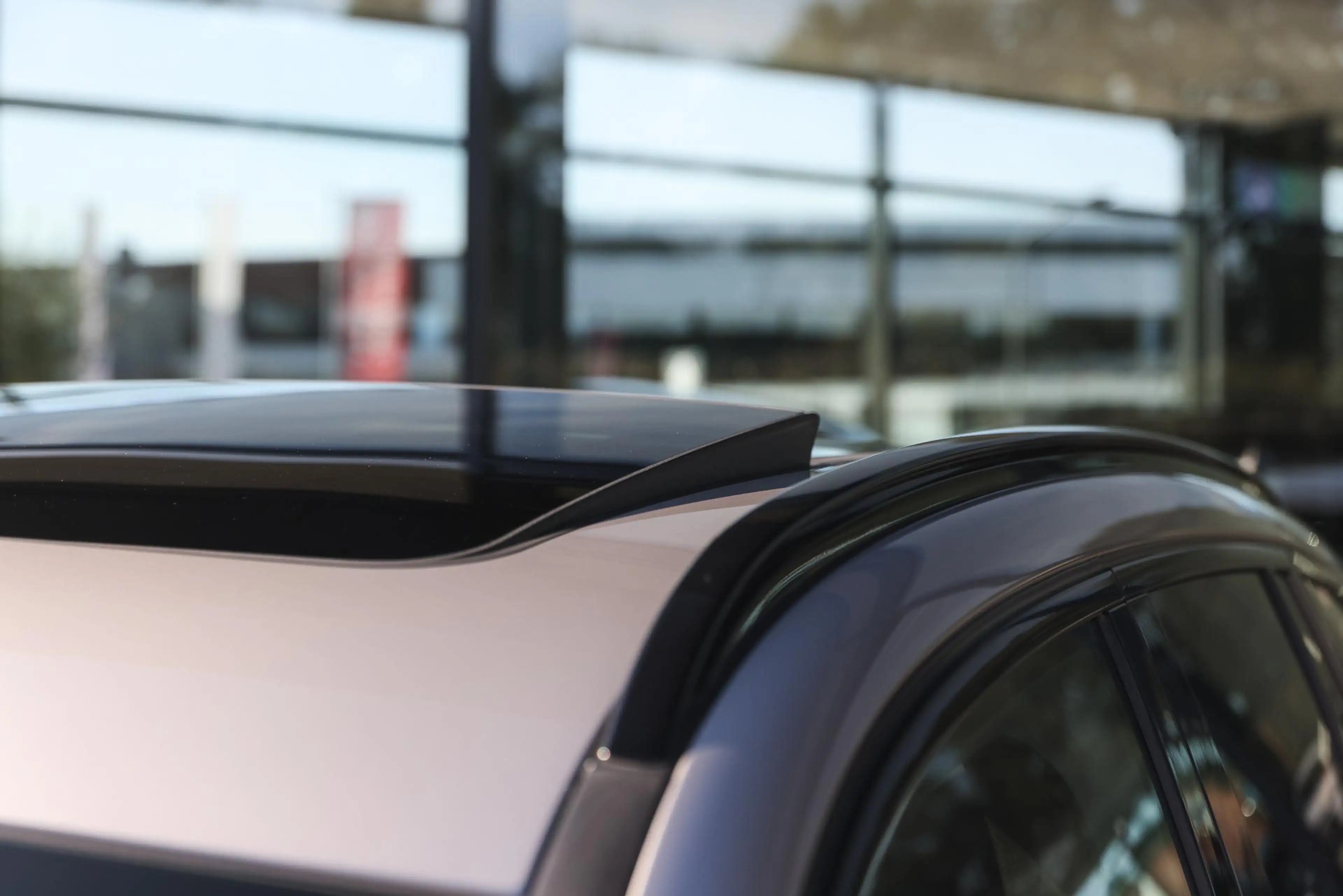 BMW iX3 High Executive / Trekhaak / Sportstoelen / Adaptie — photo 4
