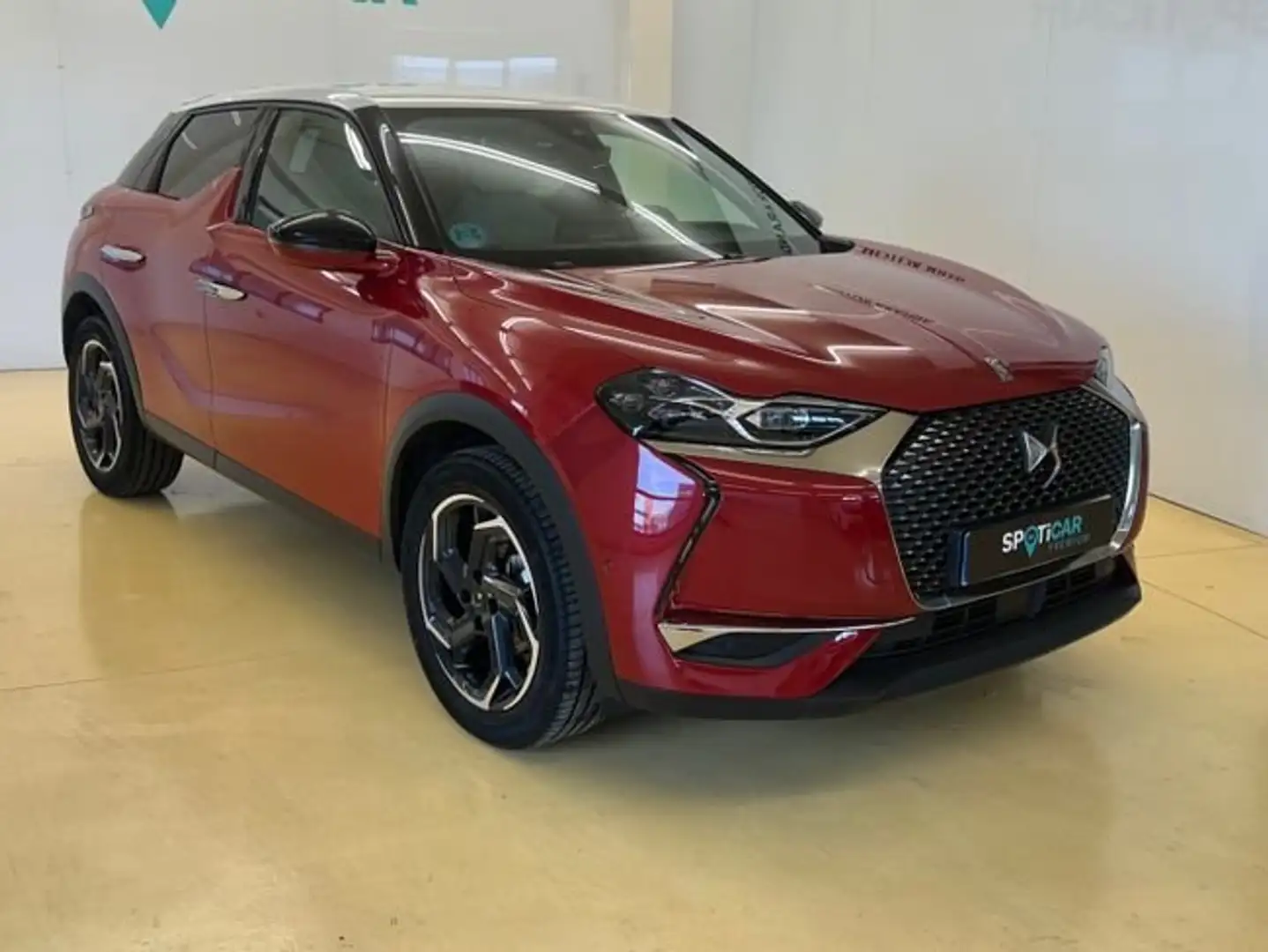 DS Automobiles DS 3 PureTech 96 kW Automatico RIVOLI Rojo - 1