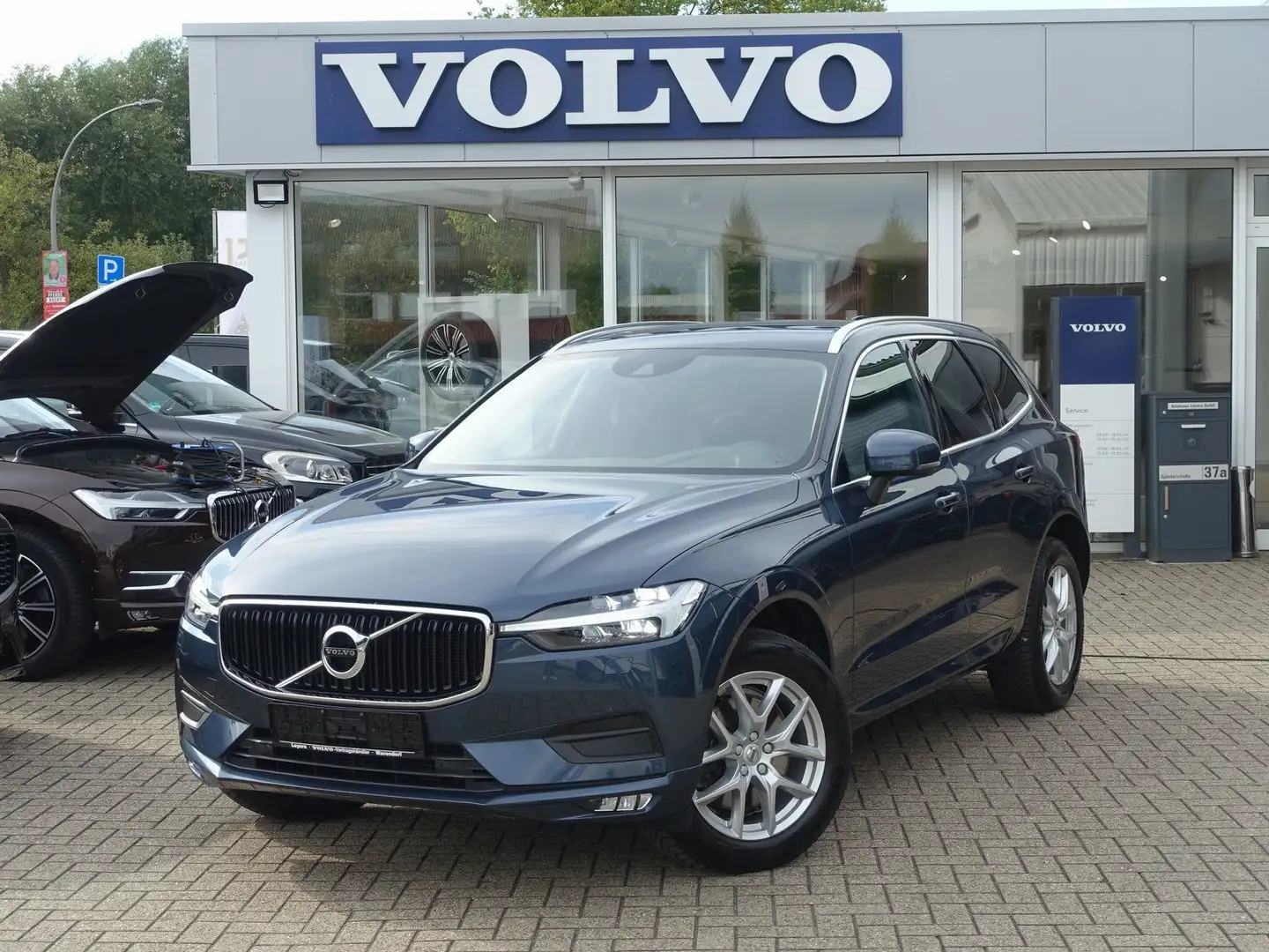 Volvo XC60 B5 AWD Momentum Pro/Kamera/BLIS/Memory Bleu - 1