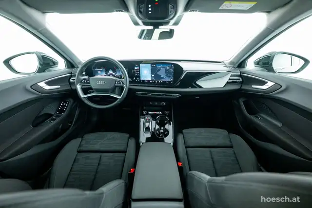 Audi A5 view 5