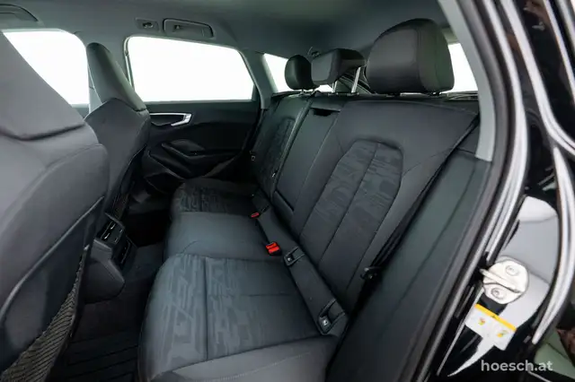 Audi A5 view 7