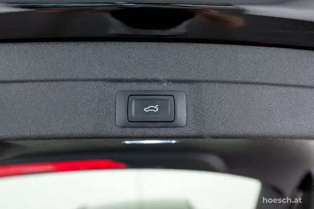 Audi A5 view 9