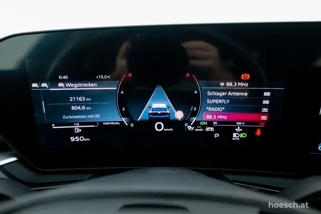 Audi A5 view 11