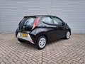 Toyota Aygo 1.0 VVT-i x-play Camera | Airco | Apple Carplay/An Zwart - thumbnail 2