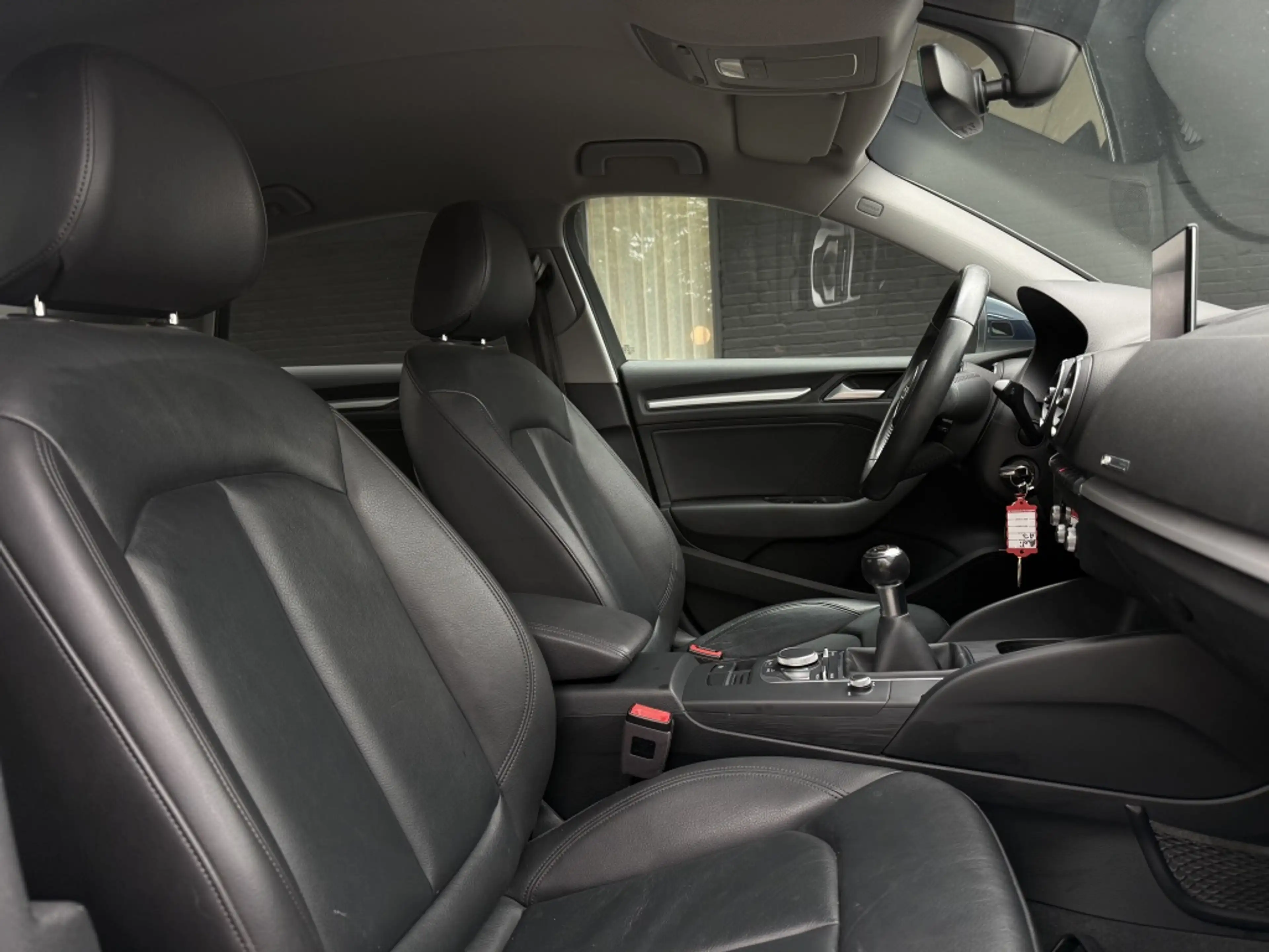 Audi A3 Limousine 1.0 TFSI Proline — photo 3