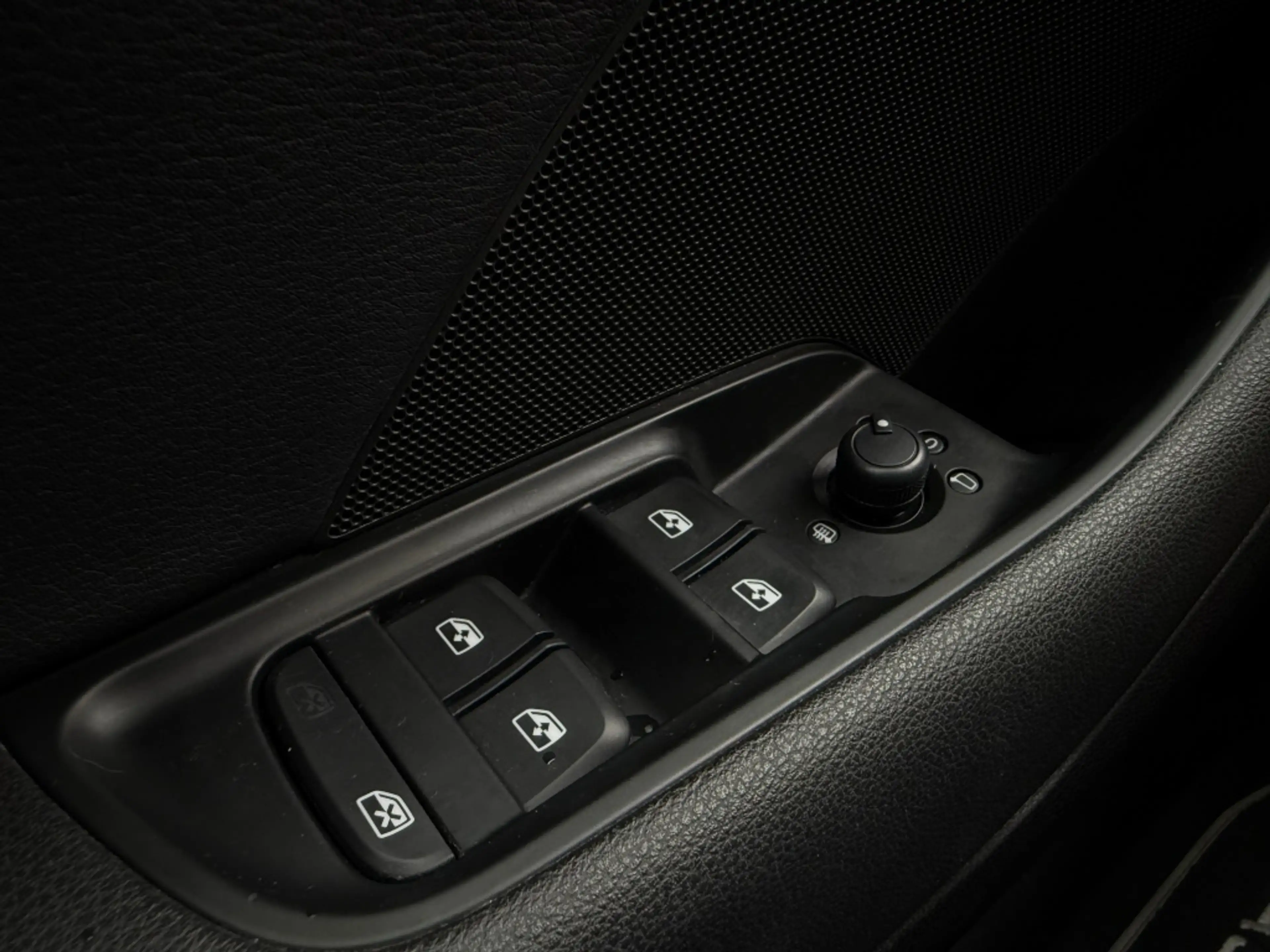 Audi A3 Limousine 1.0 TFSI Proline — photo 16