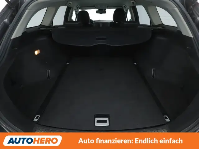 Toyota Avensis view 18