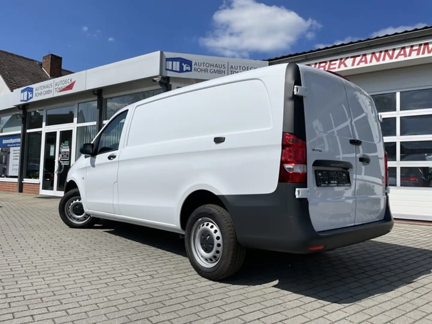 Mercedes-Benz Vito 114 CDI KA Lang / HFT plus weitere Extras ! Blanc - 2