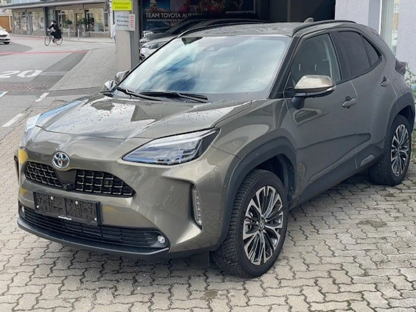 Toyota Yaris Cross Yaris Cross 1,5 l Hybrid Elegant 4X4 - 2