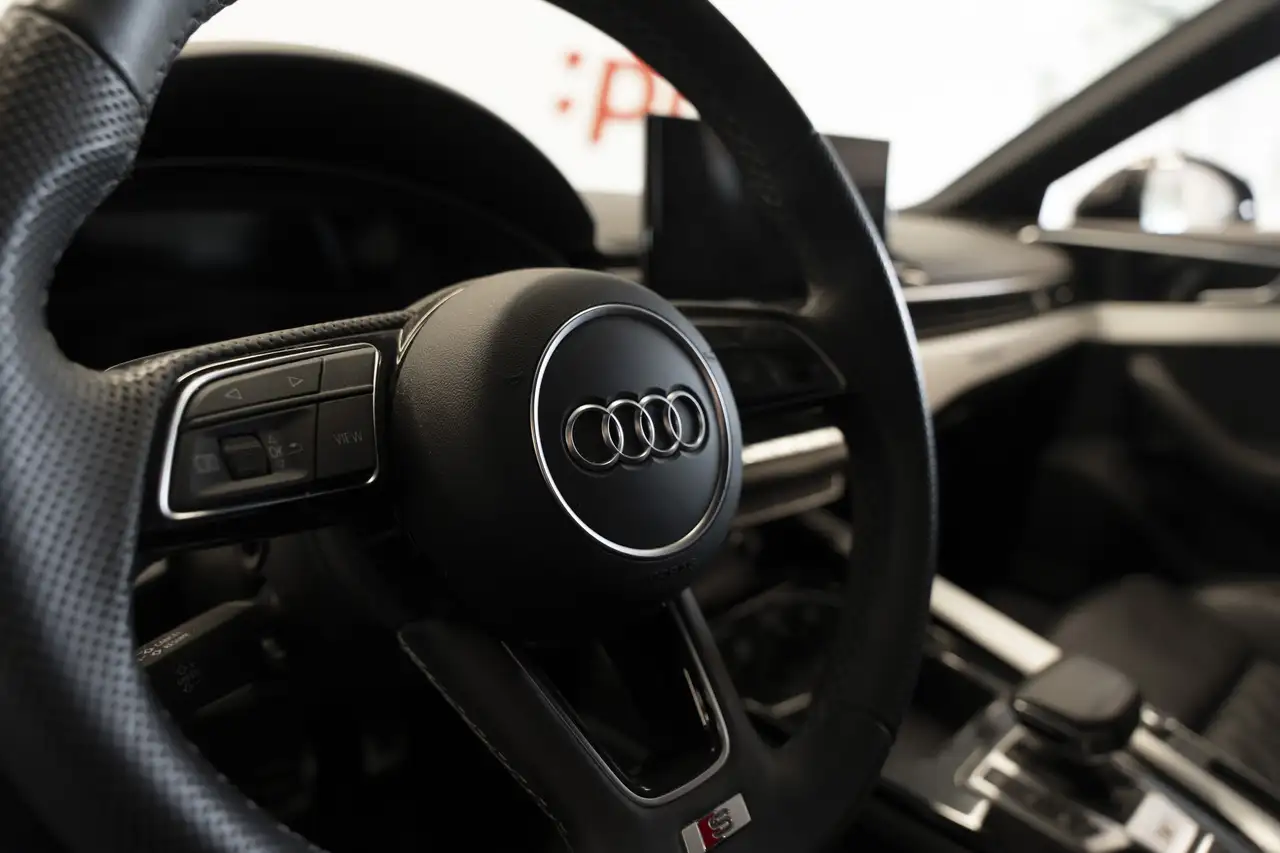 Audi S5 снимка Audi S5