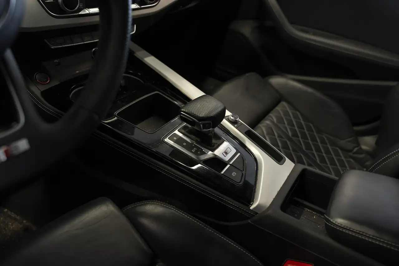Audi S5 снимка Audi S5