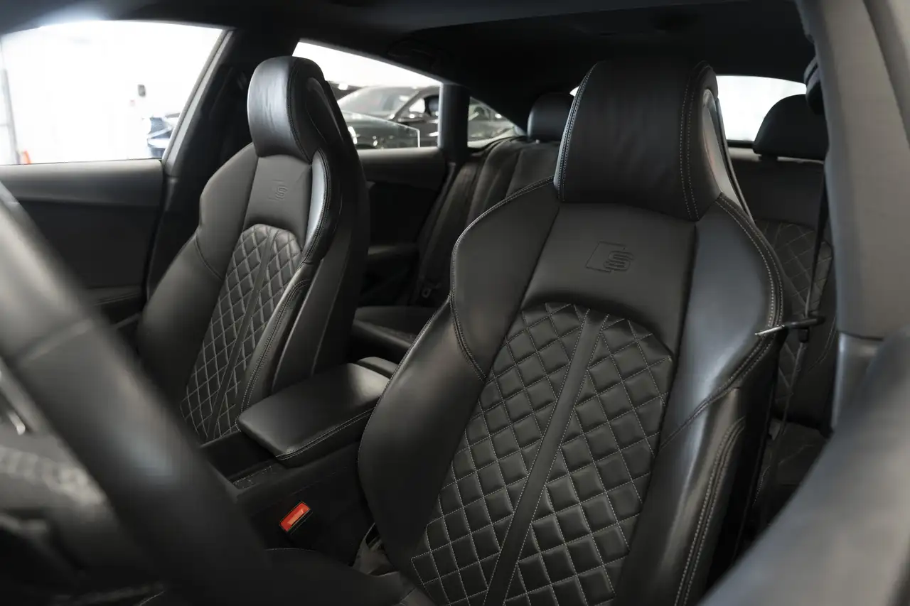 Audi S5 снимка Audi S5