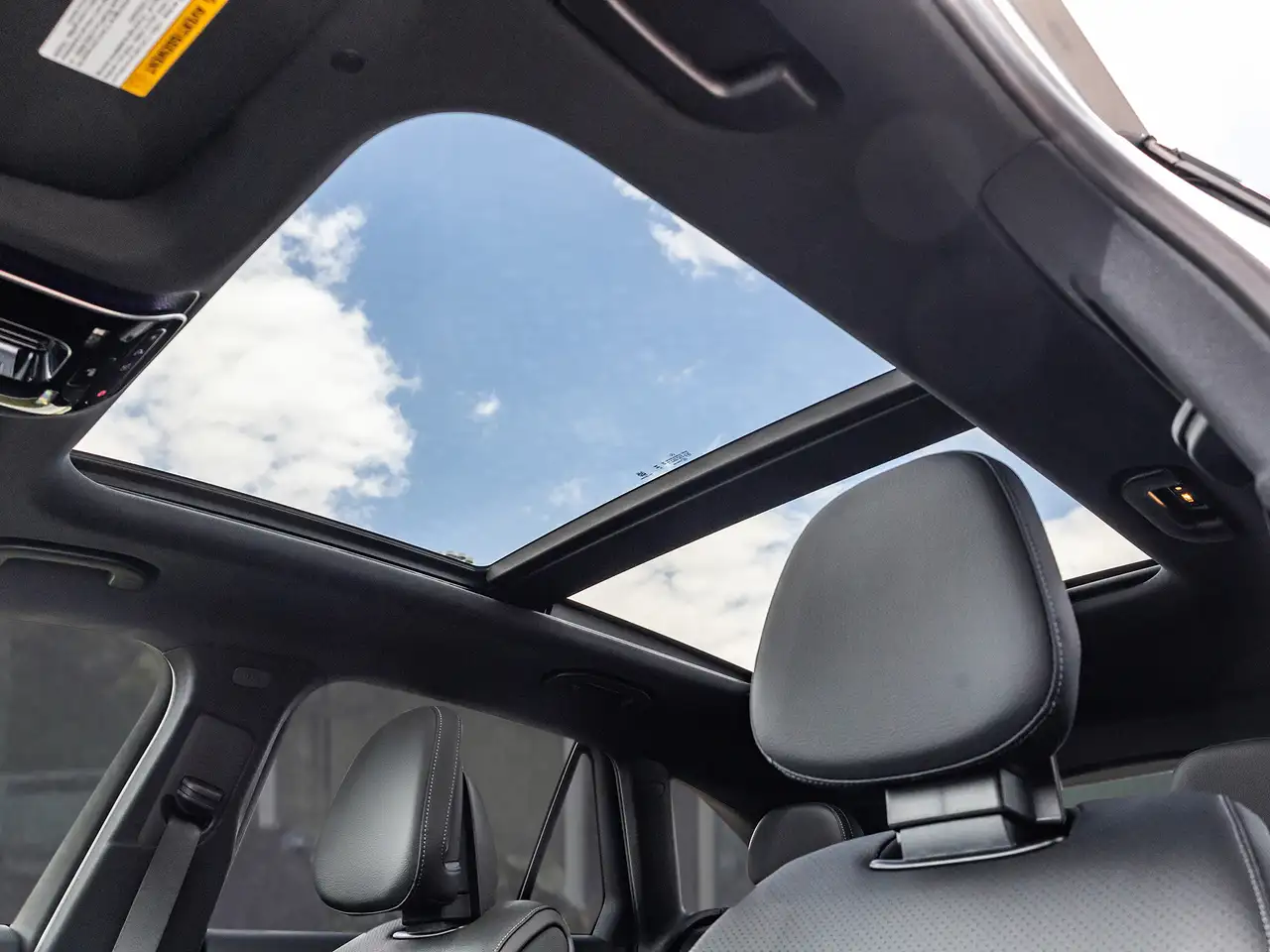 Mercedes-Benz GLC photo Mercedes-Benz GLC