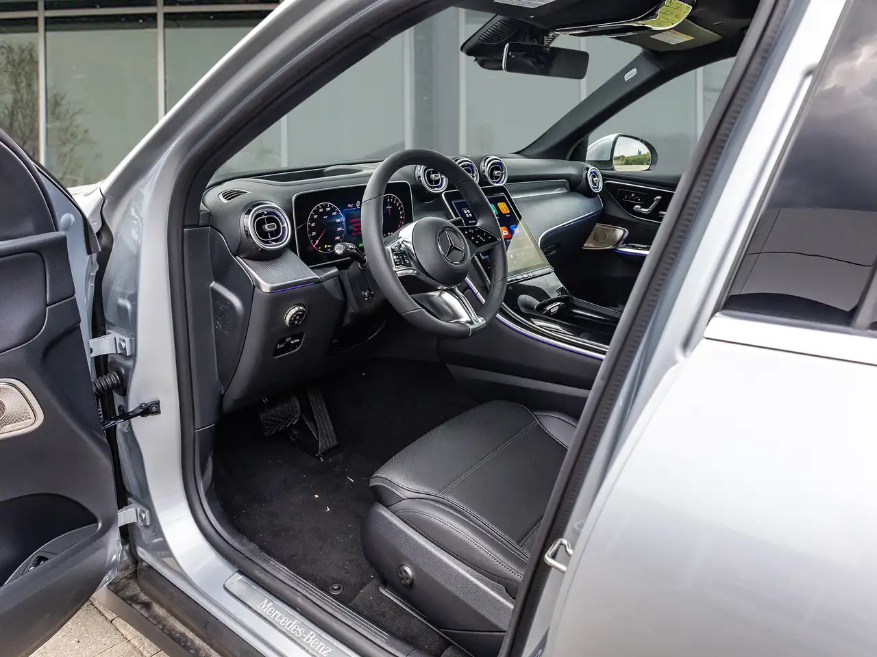 Mercedes-Benz GLC photo Mercedes-Benz GLC