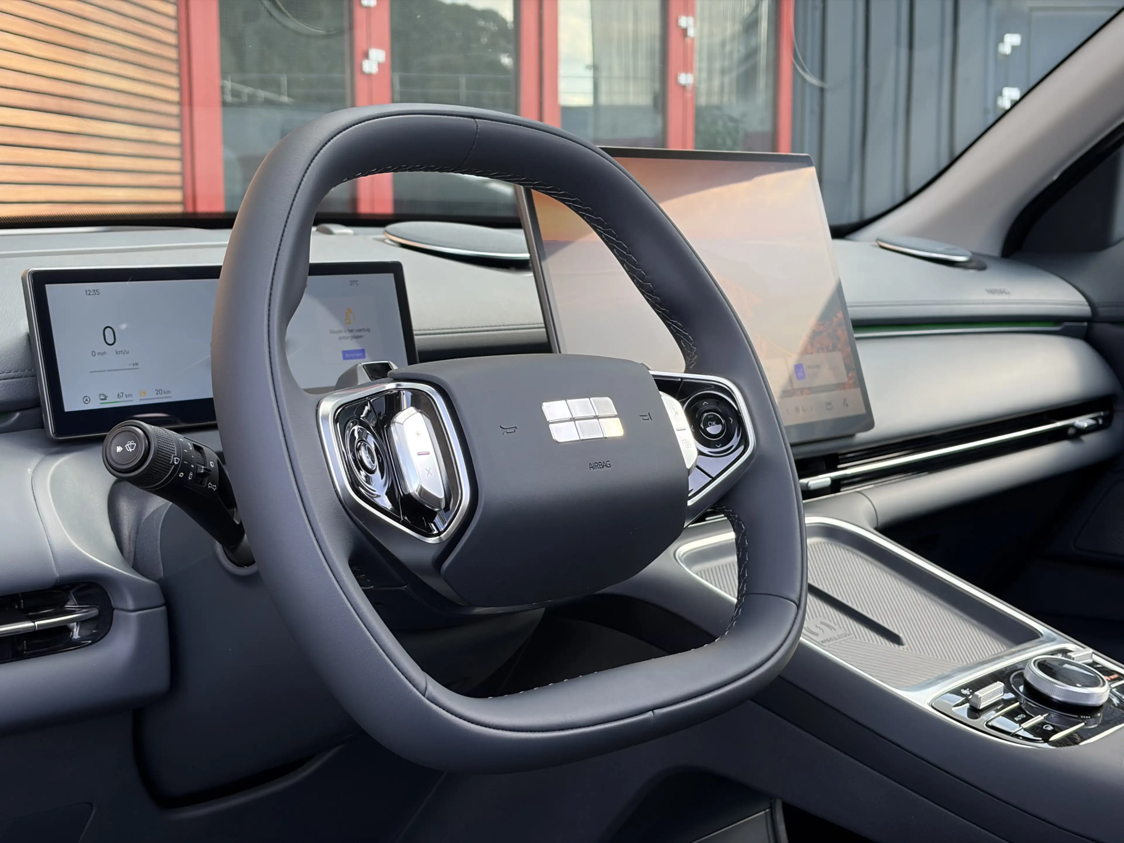 Geely Starray EM-i 1.5 Max+ Navigatie / Panodak / Leer / 360* Camera — photo 7