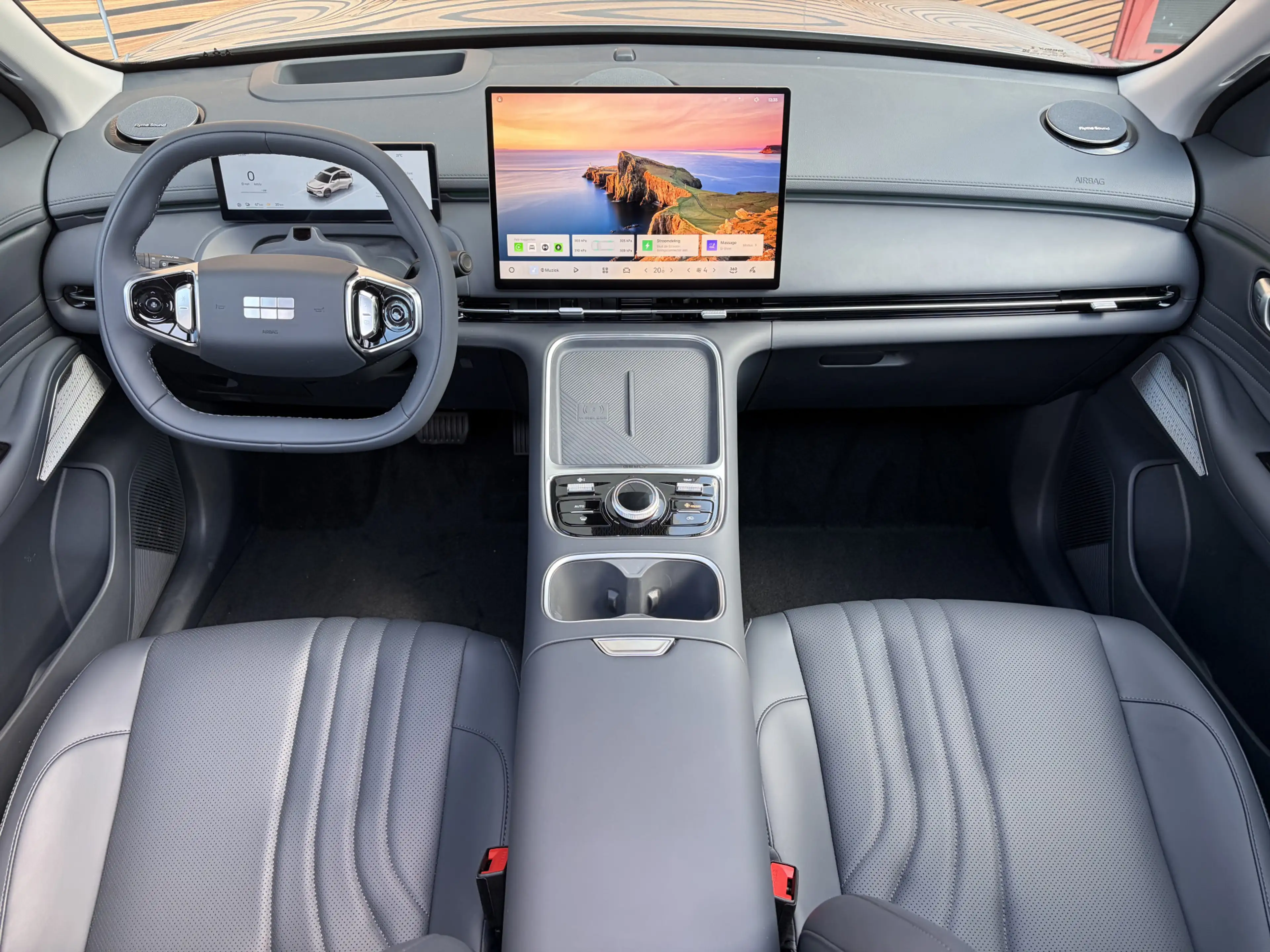 Geely Starray EM-i 1.5 Max+ Navigatie / Panodak / Leer / 360* Camera — photo 2