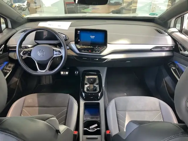 Volkswagen Id.4 view 6
