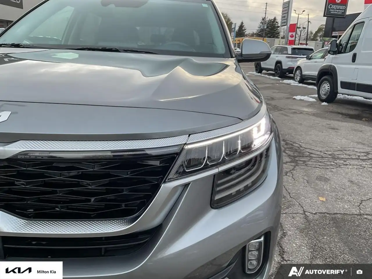 Kia Seltos снимка Kia Seltos