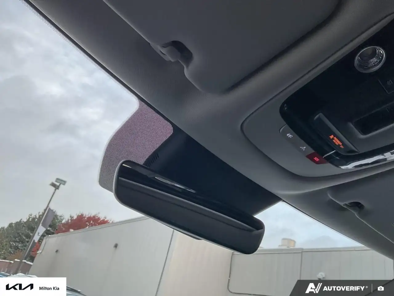 Kia Seltos снимка Kia Seltos