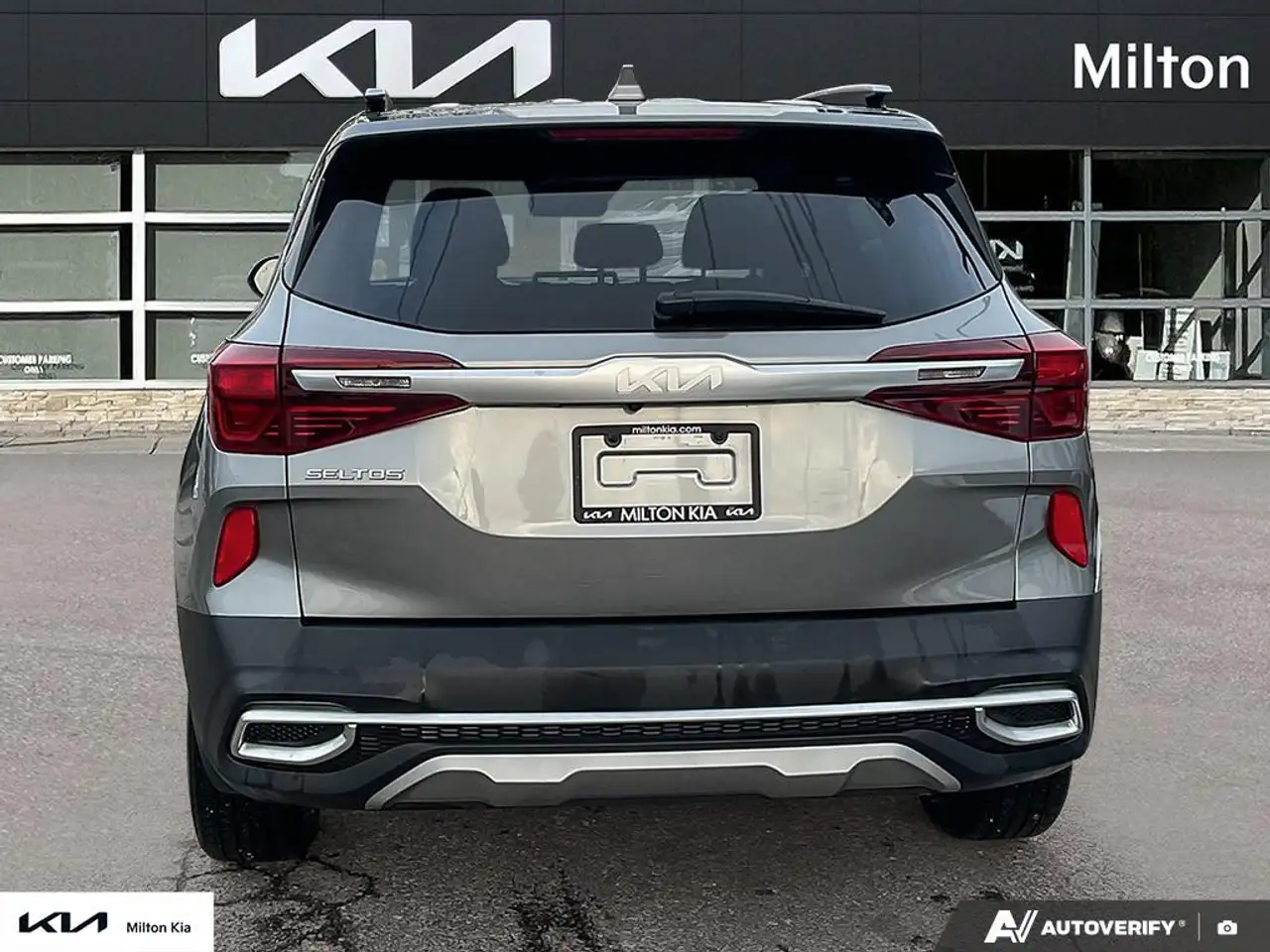 Kia Seltos снимка Kia Seltos