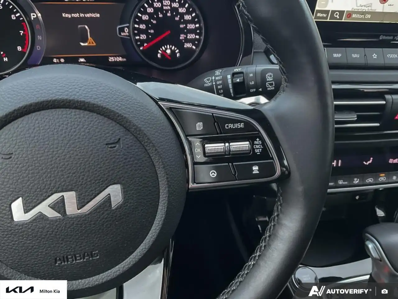 Kia Seltos снимка Kia Seltos