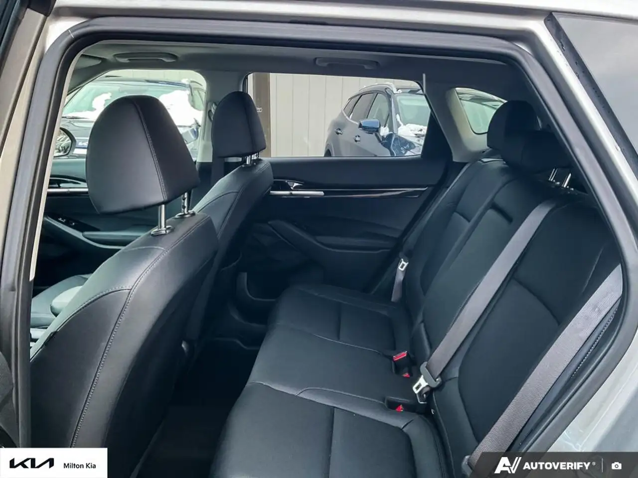 Kia Seltos снимка Kia Seltos