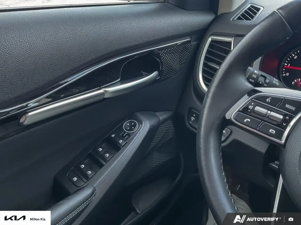 Kia Seltos снимка Kia Seltos
