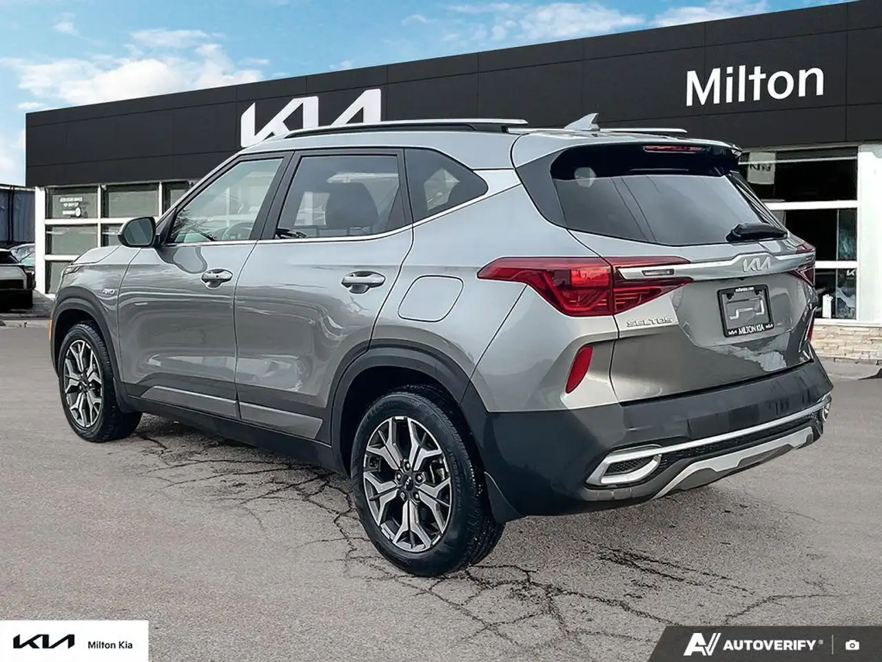 Kia Seltos снимка Kia Seltos