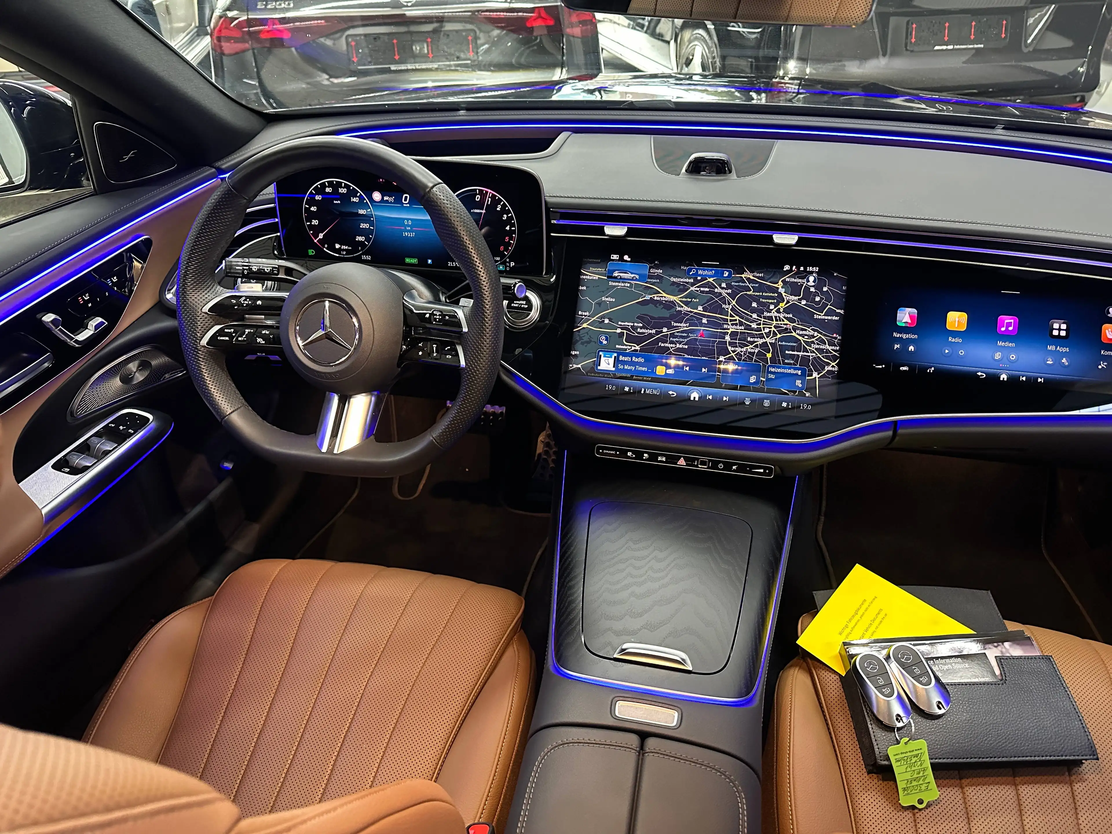 Mercedes-Benz E 300 T de 4Ma AMG Exclusive Premium Night NAV/LED/HUD/DISPLAY/AHK/PSD/DISTR/NP103 — photo 11